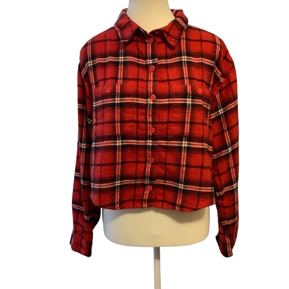American Eagle Red Plaid Cropped Flannel Shirt Size M 100% Cotton